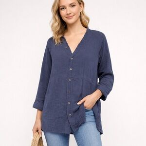 iGenjun Navy Crinkle Gauze Button Front Tunic Top | Size XS